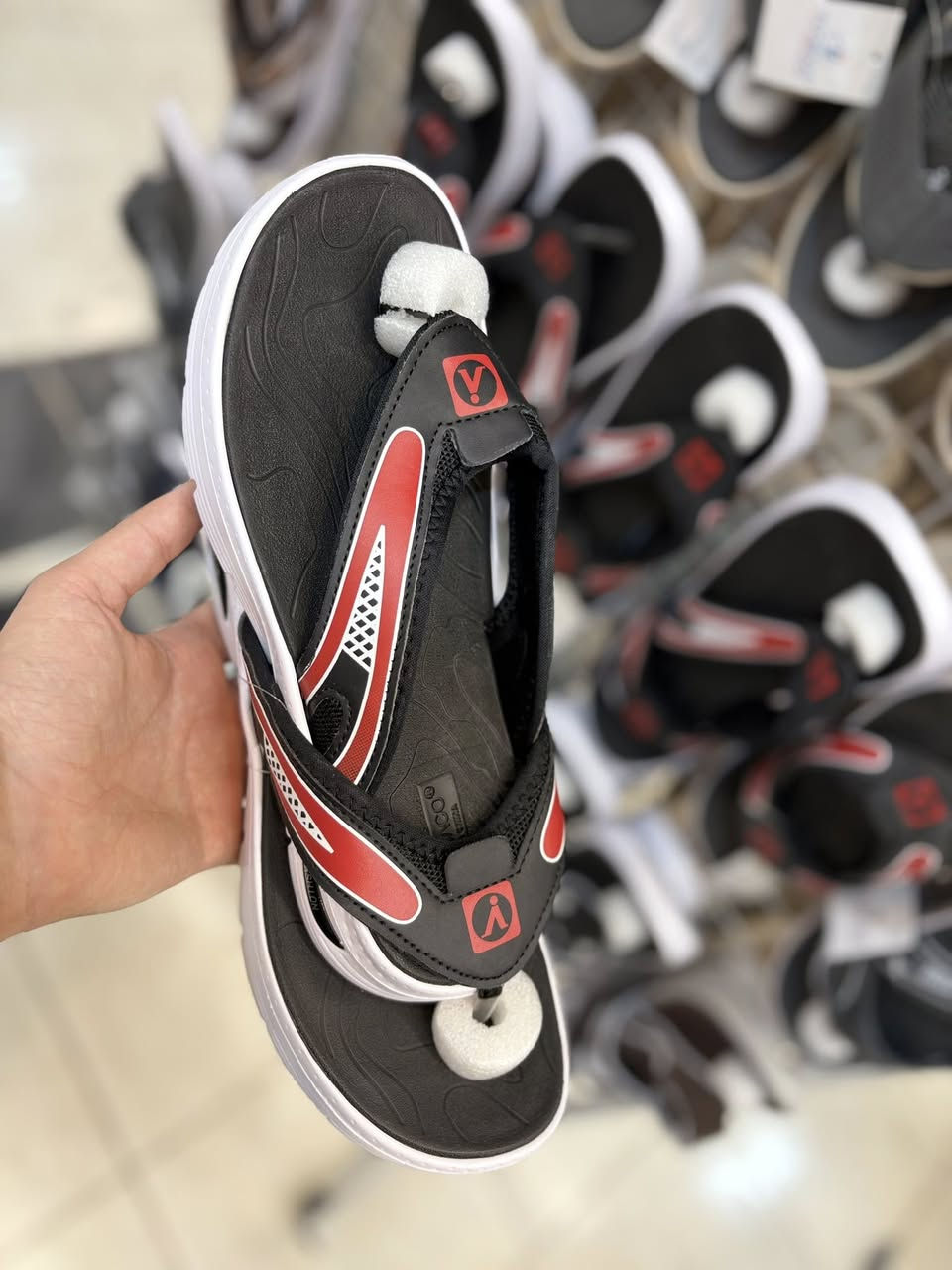 🔥 عرض خاص – عرض ناري 🔥
نعل سكجر طبي شبابي
السعر: من ١٠,٠٠٠ إلى ٥,٠٠٠ فقط

✔️ متوفر بعدة موديلات
✔️ القياسات: من ٤٠ إلى ٤٥

📍 العنوان:
بلد – مقابل دائرة جوزت بلد – مجاور مكتبة تقى

📱 للطلب عبر واتساب: ***********
