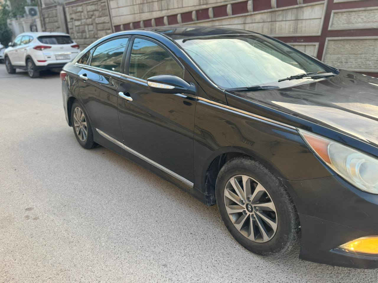 سوناتا للبيع موديل 2014 وارد امريكي بيها صبغ بين البابين جهة الصدر والباقي مكفول السيارة ليبل واحد مكينه وكير مكفولات تبريد ثلج رقم بغداد الدولي الجديد تحويل مباشر مواصفات شاشه كامره تحكمات السعر 82 الاستفسار على الرقم *********** عنوان بغداد البلديات

