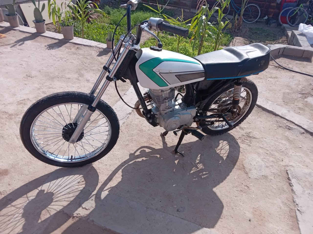 دراجه البيع أدوات نضيفه خير من الله سعر 450قفل مكان بصره ابو الخصيب ***********
