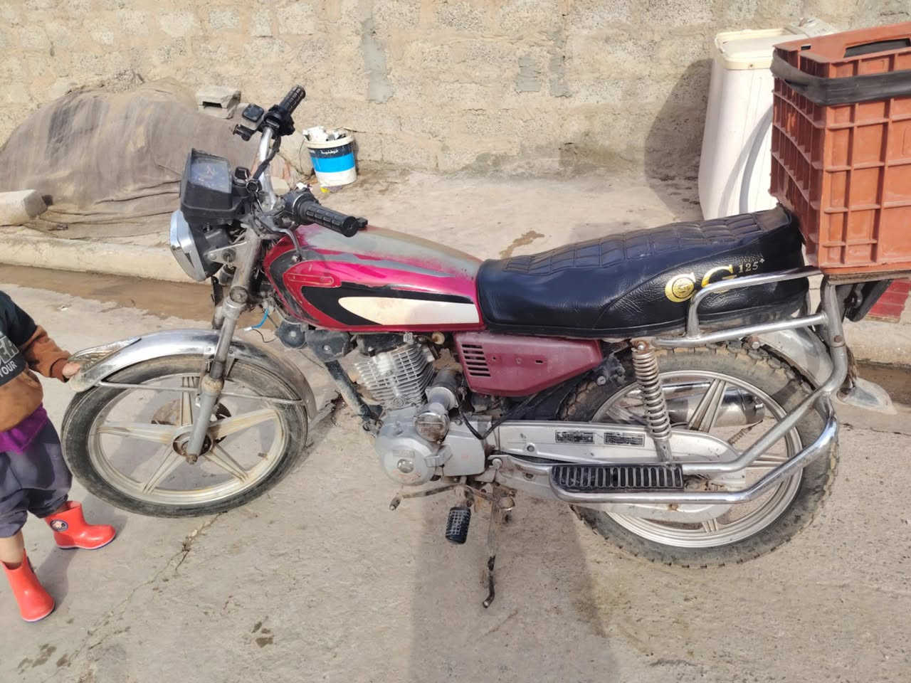 السلام عليكم ماطور سيفان 5 كير سلف شغال السعر (300) بي مجال للتواصل اتصال 📞 ‭0751 020 6455‬
