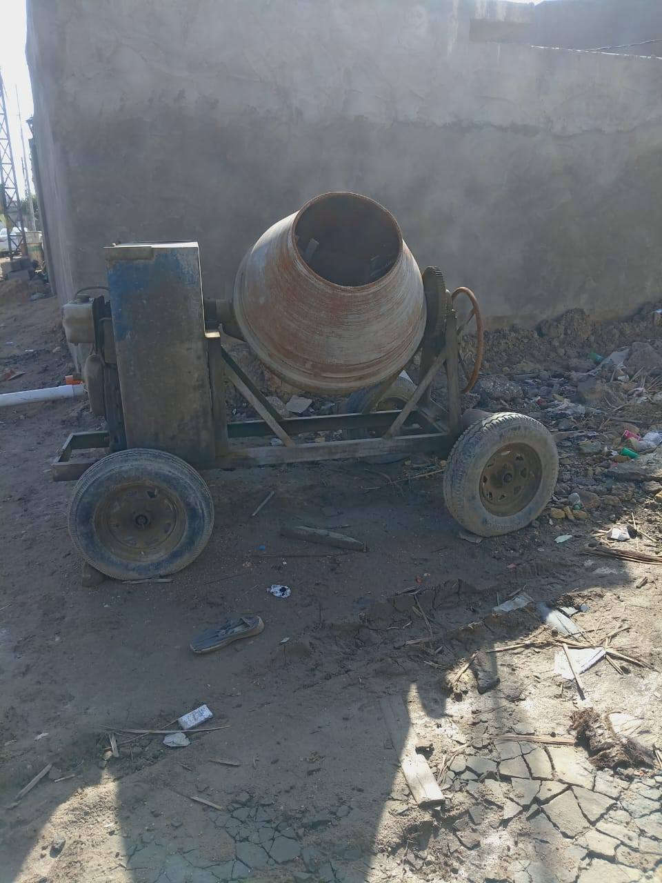 سلا عليكم خباطه للبيع شغاله نضافه 90 بالميه مكانه سماوه سعره خاص رقم الهاتف ***********
