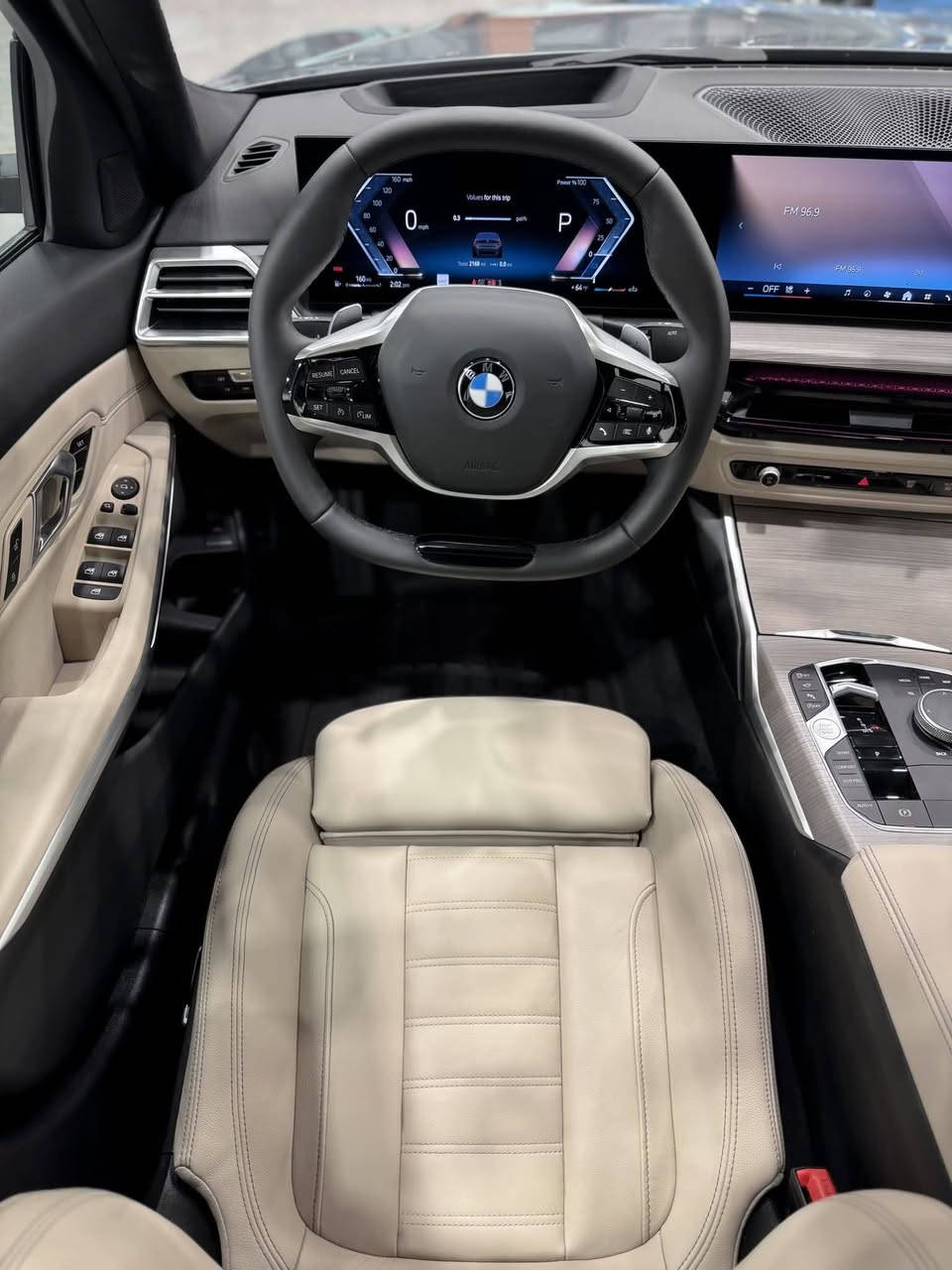 BMW 330i individual
مۆدێل:- 2025
ماوەی رۆیشتن:ـ 2 هەزار مایل
مواسەفات:ـ سلايد_داتاشۆ_ناو کرێمی بیلادی _اوتو بارک _360 ڕادار _5 کامیرە_کوشین خەزن  و گەرمى  و جلدـ سندوق شەفت_ناو لید-شەغال-X Drive
سەیارەکە واردی ئەمریکیە 
نیو بۆنیدی بۆیاغە 
بێ ژوور بێ ئێرباگ بەشەرت
3MW89CW07S8F18629 رەقەم شاسی:ـ

BMW 330i individual 
موديل:-2025
ماشيه:-2 الف ميل
مواصفات:- سلايد-داتاشو-دواخل كريمي بلادي-ئۆتۆ پارک_رادار 360 - 5 كاميرات-كشن تدفئه و خزن-دواخل ليد-صندوق شفط-تشغيل عن بعد- X drive.….
ضرر:- نص بونيد صبغ 
بدون دواخل بدون ايرباك بشرط
رقم شاصي:-3MW89CW07S8F18629

تفاصيل اكثر الاتصال علی ارقام التاليه 
***********
***********
عنوان:- اربيل منطقة معارض وراء شارع ٤٠م
Shahama erbil cars
