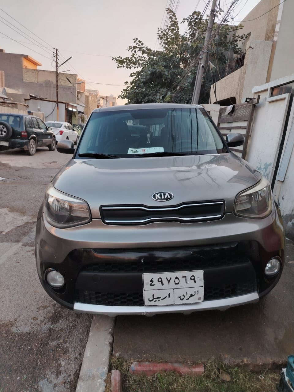 السلام عليكم كيا صول 2017 رقم اربيل وارد امريكي بيها صبغ باب وبنيد وجاملغ السعر 110مكان السياره بغداد الغزاليه متواجد بس العصر
***********
