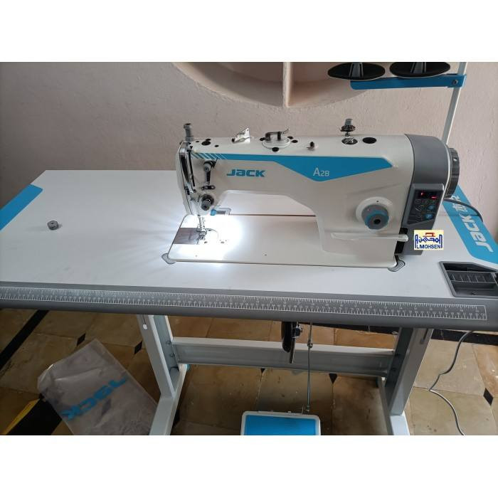 مكينه جاك للبيع شرط الأصليه باب اول سعرهه 350 وبيهه مجال بسيط مكاني مقابل المستشفى
***********
