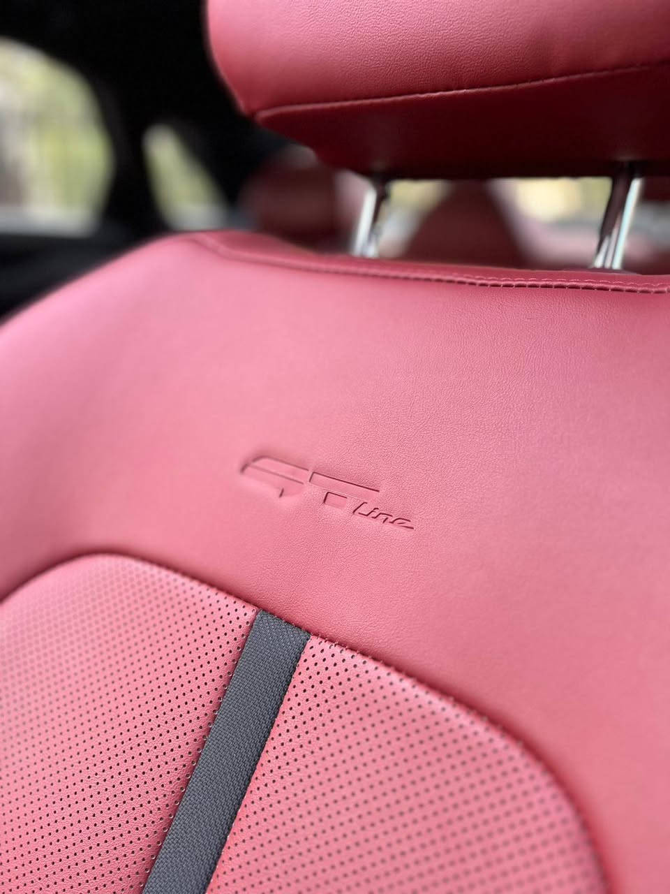 : کوردی / 

Kia K5  GT Line 
•مۆدێل/ ٢٠٢٣ / ٣٤ هەزار چووە 
•فوول مواسەفات ناو سۆر بلادی 
•کوشین ( هیتەر ، جلد ، کارەبا )
•بەسمە و پانۆڕاما ، کامل ڕادار
•شاشە گەورە و کامیرە زۆر مواسەفاتیتر 
•تەنها بۆنیت سبوغ ، شاسی بە شەرت نەیگرتووە 
•ئەێرباگ تەنها سوکان سیستەم
•کاتی نەشکاوە ٢ مانگی لەگەڵە 
•نرخ / ٢٠٨٠٠ $
• بۆ پەیوەندی (***********)
: عربي/
Kia K5 GT Line 
•موديل /٢٠٢٣/ ٢٤ ألف ماشي 
•فول مواصفات دواخل احمر بلادي 
•كشنات (هيتر ، جلد ، كهربائي)
•بصمة ، بانوراما ، كامل رادار 
•شاشة كبير و كاميرا 
•فقط بونيت سبغ ، بدون شاصي بشرط 
•ارباك ستيرن سستم 
•رقم موقت شهرين معا 
•سعر / ٢٠٨٠٠ $
• للاستفسار (***********
#kia #k5 أربيل, العراق
