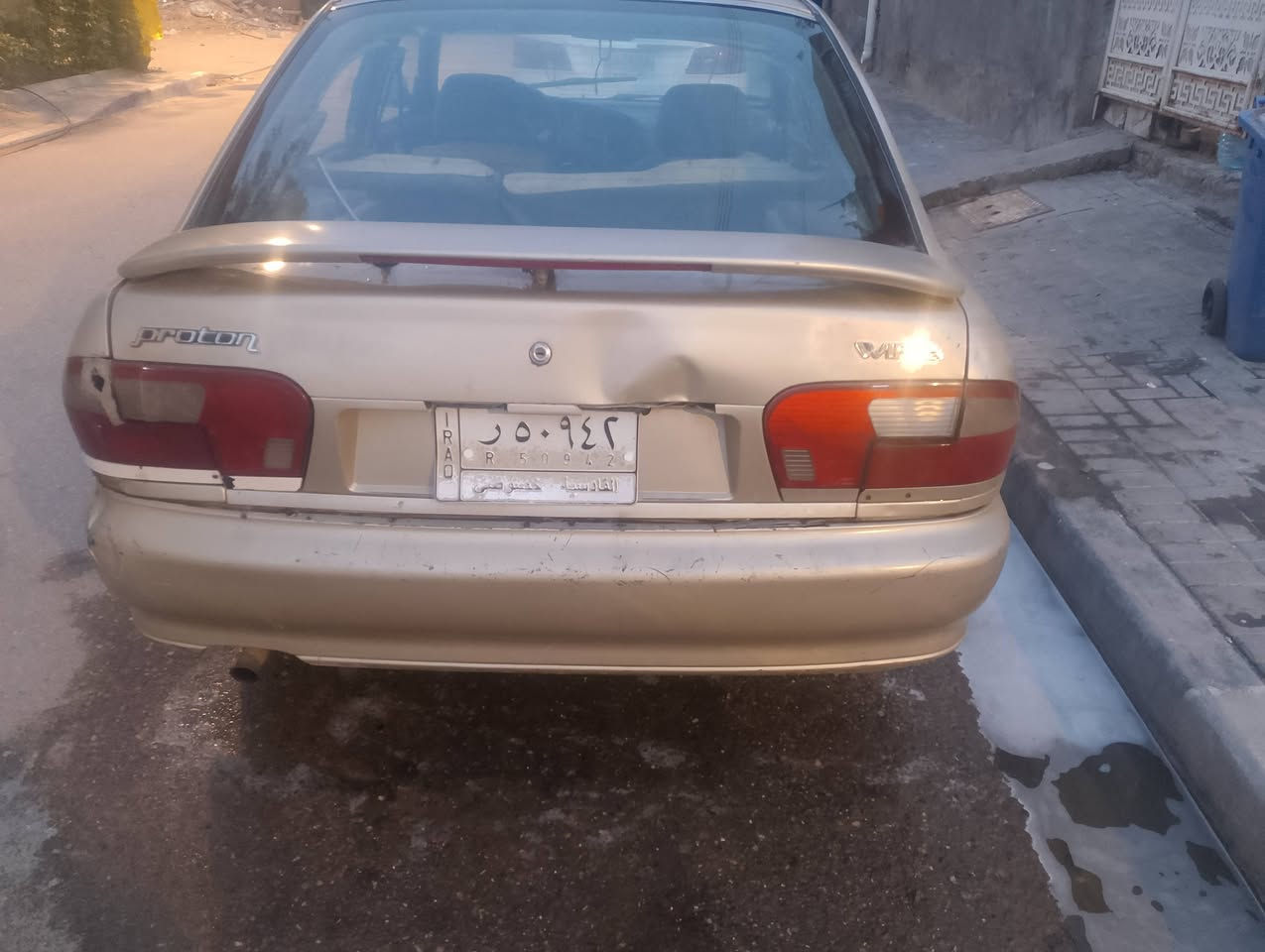 السلام عليكم بروتون مديل2001رقم قادسيه حرف راء  سنويع كارتونيه مكان سياره بصره راعيه موجودابوالوكاله هم موجود سعره 20 وعلى غرامه 180 مراوس عادي رقم موبايل ***********
