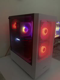 RTX 4060 • رام 32GB • 240Hz 2K شاشة