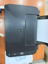 غراض استنساخ • ميز ورفوف • حي الواسطي