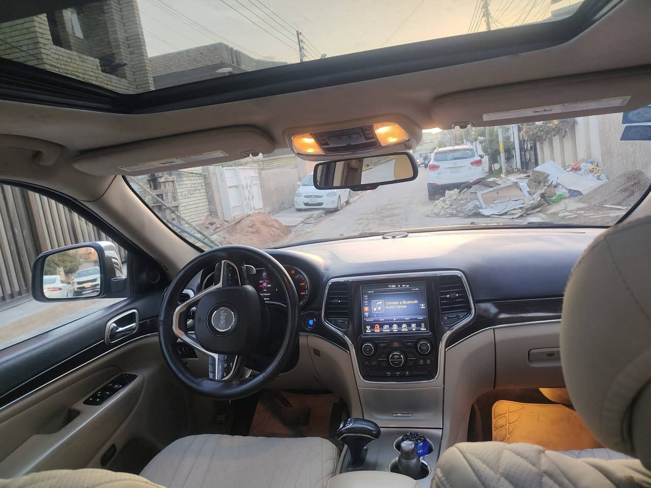 سلام عليكم جيب موديل2014 سته سلندر فول لخير بنرامه صندوك كهرباي شفط ستيرن كهرباي تشغيل عن بعد اشاير ترحيب بيهه هواي مواصفات رقم بغداد نكليزي كير مكينه وصدر جدد هادثهه سرقه وبراكيته مال دعاميه الجوه بيهه طلقه بل قماره هاي كل تفاصيلهه مضروبه مكفوله السياره من الضربه مكاني بغداد حي الجهاد السعر ب 170 لاتصال ***********2 ♕*********** ثنين خطوطي بيهن واتساب
