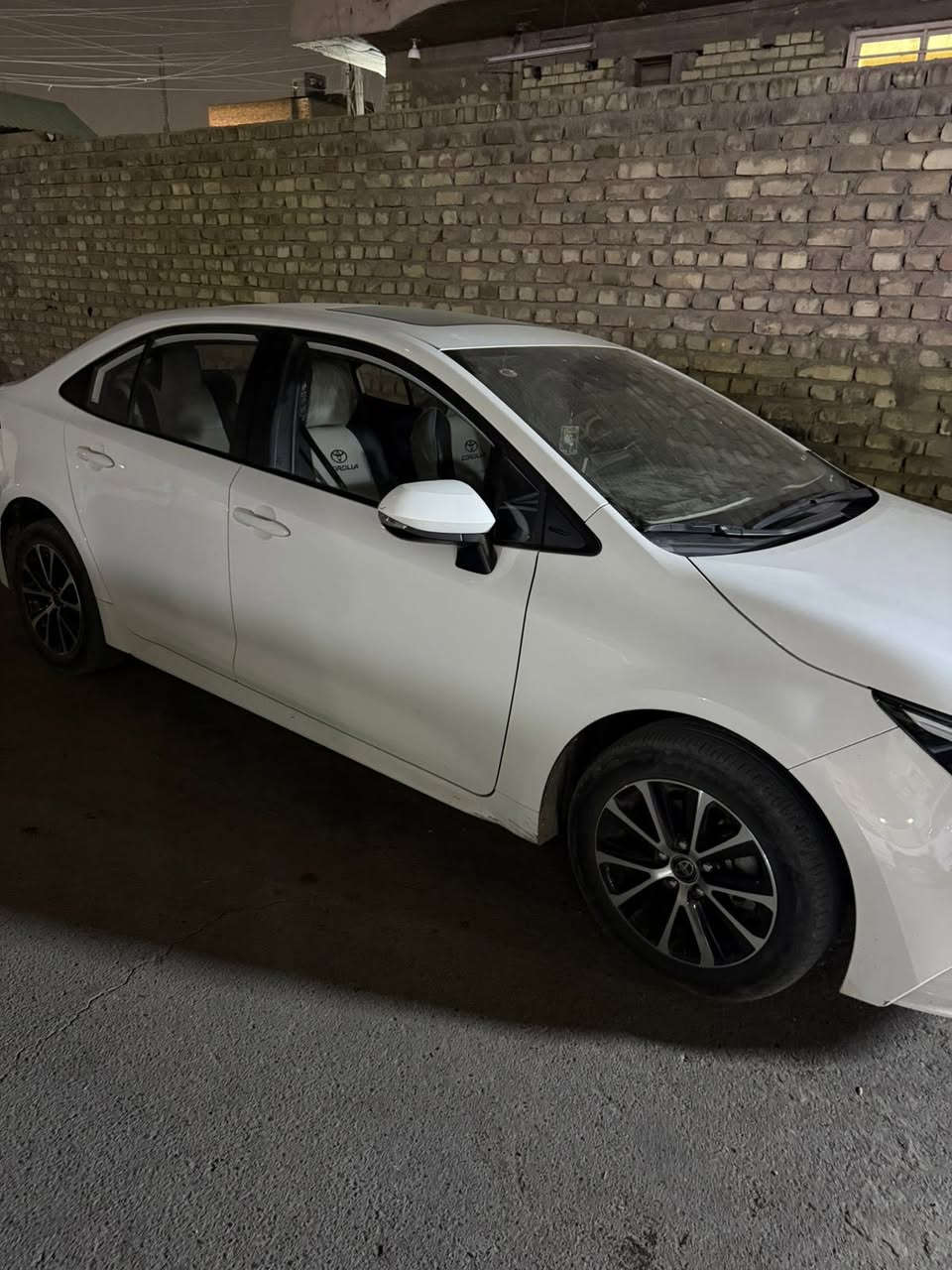 بيع سريع متوازي ع فلوس
كورلا  2024  بانزين فقط مو هايبرد

ماشيه 15 الف 

السياره خليجيه شكل الامريكي 

كفاله عامه عدا هاي الصربه الي بالصوره فقط. ومصلحها وكامله 

مكانها بغداد 

رقم اربيل بسمي 

بيع سريع محتاج فلوس 

الي تفيده يتصل 

***********
