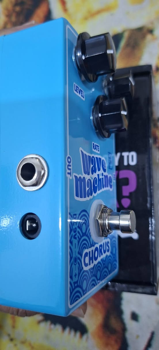 مال مثقفين سعره ٢٠ الف
***********
