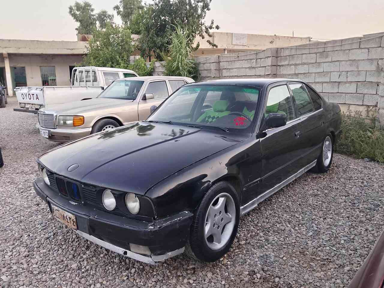 سەرەتا بەناوی اللە BMW520i مۆدیل 1992گێڕوو مەکینەو ئاکسل بەشەرت سەیارەکە علووجەو  ماڵی مەدەنی بەشەرت حازرە بۆ کۆد سەیارئکی تووندوو تۆڵوو جائیزە لەقەدەر پارەکەیەتی داوای ١٥$گەلاو معامەلەیەکی برایانە رەقەم واتس ئاپوو ڤای بەری لەسەرە(***********)(***********)سەیارەکە لەشاری کۆیەیەو لەخزمەت منداڵی فەقیر دام. أربيل, العراق
