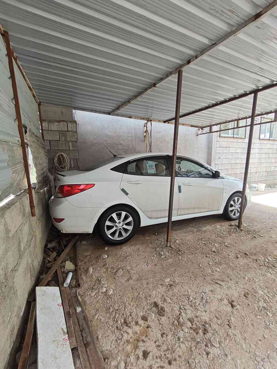 سلام عليكم اخوان اكسنت 2013 خليجي بدون صبغ بدون ضرر كير محرك وضع شركه سياره حيل جديده مال بيت ما ملعوبه بيها سعر 105 وبيها مجال بسيط لشراي رقم ***********
