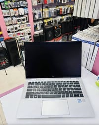 لابتوب hp  كور اي فايف   الجيل الثامن   ذاكره 256ssd  رام 8  لمس 10اصا...