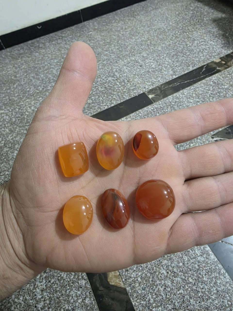 مجموعه أحجار ذمه يماني أصلي
كل مجموعه وسعرها والشراي يتفضل خاص


**إذا كنت صاحب هذا الإعلان وتريد حذفه لأي سبب، رجاءا أرسل رسالة إلى الدعم الفني**