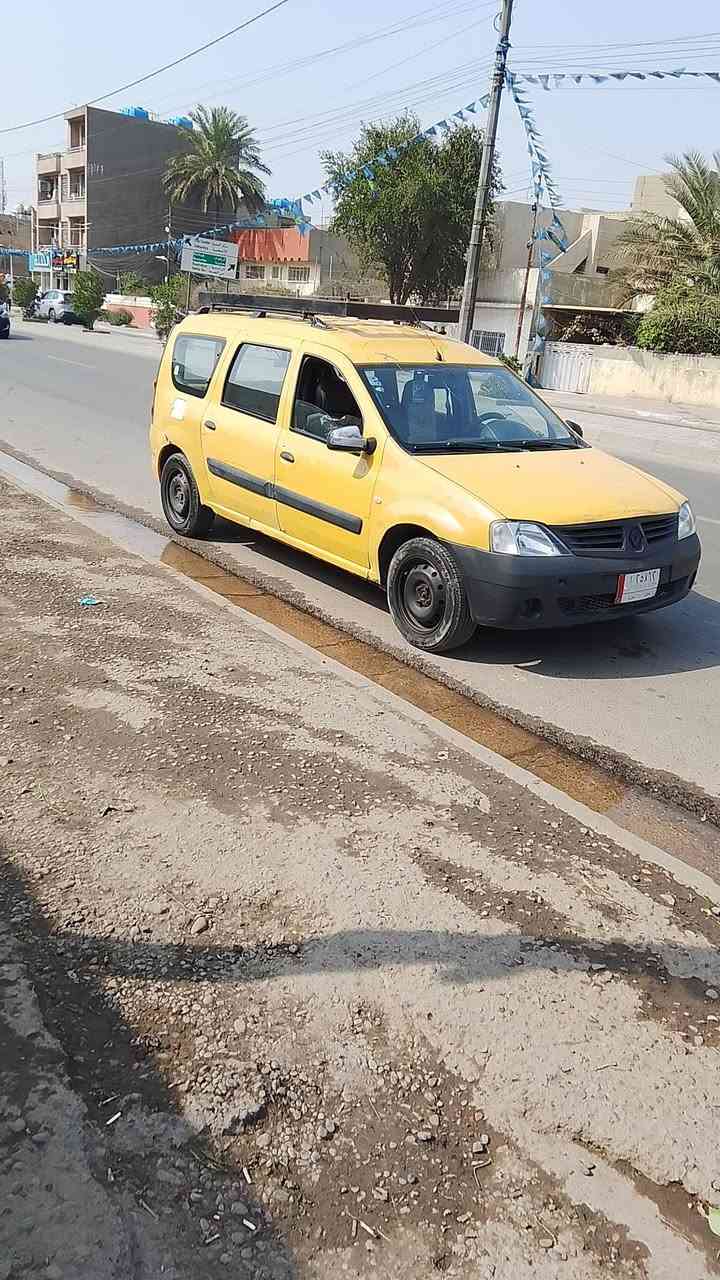 من رخصة الادمن رينو 7راكب للبيع كير مكينه فرنسي رقم بابل مكانه بغداد شرط التحول اريده35 ***********
