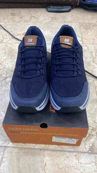 السلام عليكم 
حذاء سكيچرز طبي مريحه
جديده غير مستخدمه 
قياس 43
سعرها 25 ألف 
عنواني بغداد بلديات 
متوفر توصيل بغداد و محافضات 
رقمي *********** بغداد
