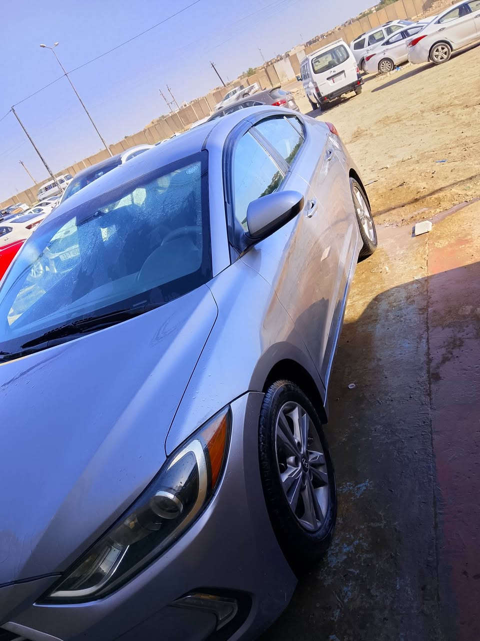 الي يعمال لا ينتصل حدث قطيع وحده بس بابا سائق شويه بل هليل بسيطه السعر127بغداد رقم ***********بي وتساب كل سياره شغله ماكو شي ما يشتغال مكنيه 2000دوش
