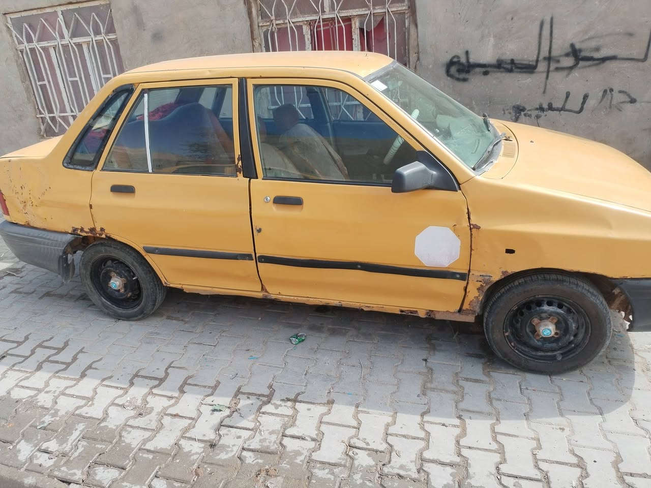 السلام عليكم للبيع سياره سايبه مديل ٢٠١٣ مكينه مشروطه كير بس رابع بي تفليتته حداديه حلوه تايرات زينات بدون راعي تكفل طلب عشار وسرقه مكان نجف سعر ٦ وراق لشراي تصال فقط مكلف بل نشر ***********
