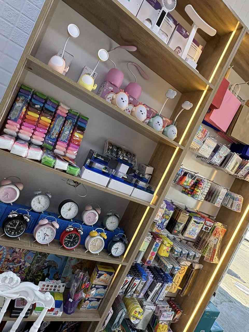 السلام عليكم اهلنا الطيبين🌺
تعلن مكتبة اوراق عن خدماتها لكم
…..
توفير كافة الاحتياجات المكتبية والمدرسية✏️📒
توفير كافة الخدمات الطباعية بكل تفاصيلها📝
جميع التقديمات الالكترونية متوفرة🧑🏻‍💻
…..
خصومات خاصة للطلاب دائمية وليس لفترة محدودة

على اسعار الاستنساخ / السحب من الموبايل 
الصور السريعة / السبايرول / وسحب ملفات الـpdf

…..
خصومات خاصة للكوادر التدريسية دائمية وليس لفترة محدودة 
على اسعار الاستنساخ / الطباعة / السحب من الموبايل / الصور السريعة 
….. 

وهذه الخصومات تشمل العوائل المتعففة ايضاً وذات الدخل المحدود

عنوان المكتبة 📍
شارع طوارئ مستشفى اليرموك - مقابل المختبر الاستشاري الطبي 
تفتح المكتبة الساعة الـ 9:00 صباحاً الى 10:00 مساءاً
هـ / *********** واتساب .
