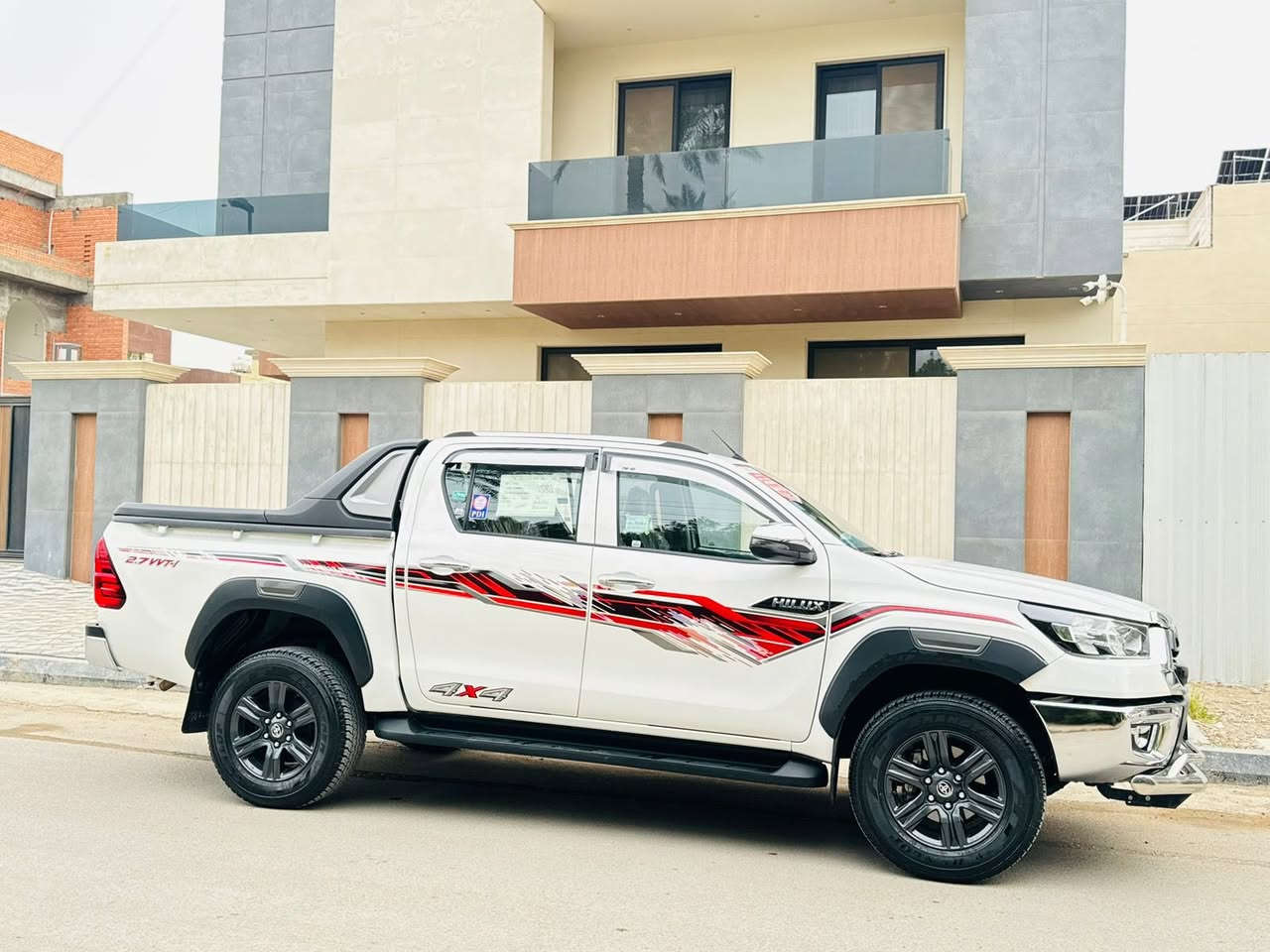 اللبيع هايلوكس موديل 2023

السعر  ٣٠٨ بيها مجال 
***********
ساز  اصل كير اوتماتيك فول مواصفات رقم بغداد بسمي   تحويل مباشر سيارة مكفولة من ضربة وتبديل وفتح علاوظع شركه ماشيه 28 الف فول مواصفات صاج ملكي ثلاجه حساس كأمره بك لايت لد مع لد امامي اخوان سياره بعدهي جديده شركه سبير منازل كتلوكات الشركه كله عنوان بغداد شراي يتصل ***********
