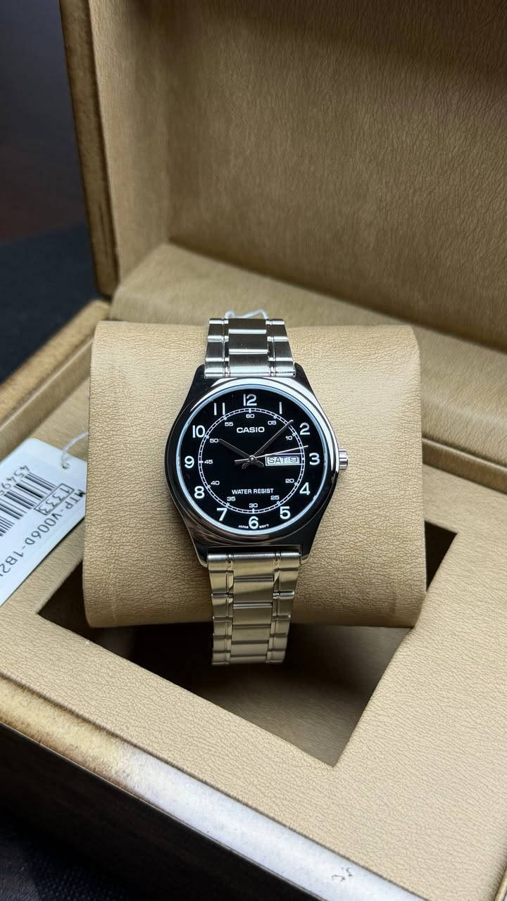 CASIO 
اصلي وكالة 
كاملة المرفقات ( علبة حافظة+ كرنتي + دليل الاستخدام )
ضمان سنة 
رقم الموديل MTP-V006
نافذ يومي شهري 
دزاين كلاسك مميز 
ستانلس ستيل 
مقاومة للماء 

40 الف على اول تم

UVMYGFxRPJmLNeVVPP


**إذا كنت صاحب هذا الإعلان وتريد حذفه لأي سبب، رجاءا أرسل رسالة إلى الدعم الفني**