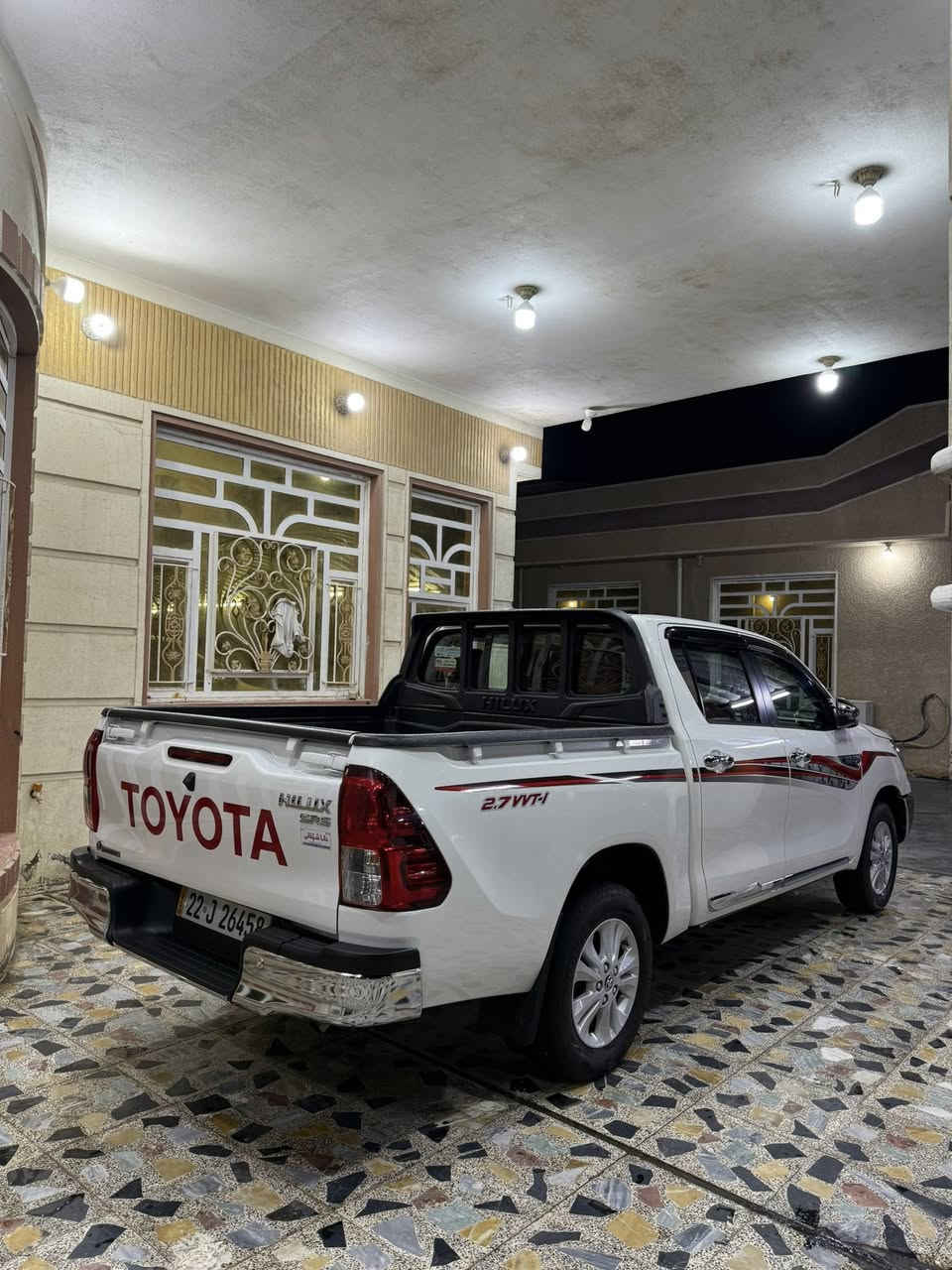 سلام عليكم
البيع بيكم تويوتا هايلوكس ناصيه
وكاله شركة ساز فوللل مواصفات
موديل 2025 رقم اربيل 
ماشيه 25 الف
مكفوله كفاله عامه ع وضع الشركة
حجم المحرك 4 سرندر 2700
نوع الوقود بانزين
بصمه تشغيل وتفتيح
تحكم ستيرن جهتين 
كير اتماتيك
كشنات حار بارد
تبريد قطعتين بيانو لمس
حساس خلفي
شاشه حجم كبير 
كامره دواره 
ويل كروم 
بنيد  جكات
6 سماعات 
مري شفط 
اشاره بل مري
بعد بيها هواي مواصفات
معروفه مواصفات  شركة ساز
السعر 295 $ بيها مجال بصيط 
العنوان بغداد جسر ديالى الجديد 
تقاطع 9 نيسان
الاستفسار ***********
ابو محمد الشمري
