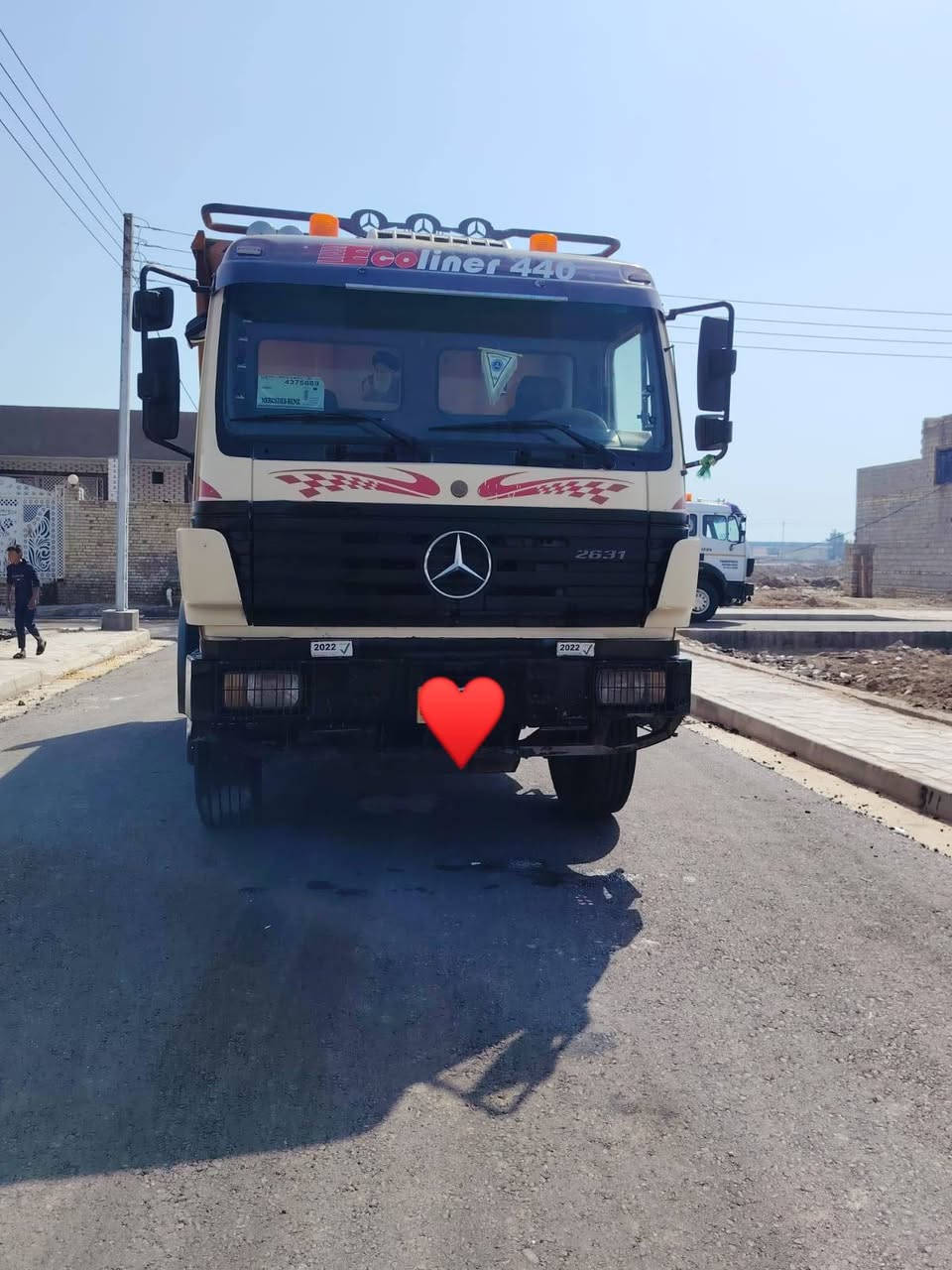 السلام عليكم
سياره للبيع مكينه 8 كير 6 الماني 
الاستفسار على الرقم ***********/***********
