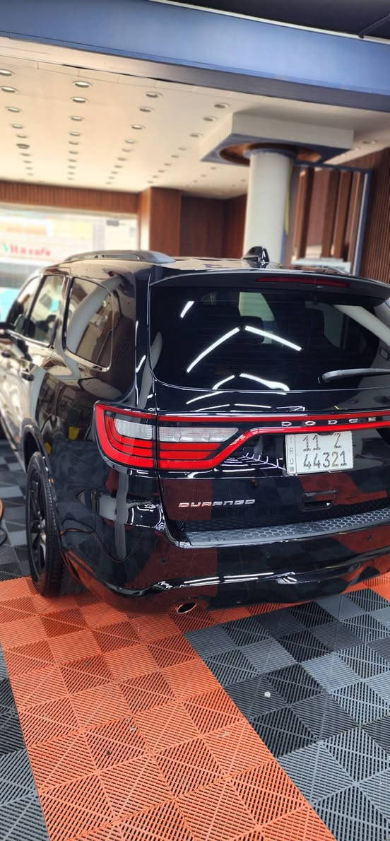السلام عليكم
دورنگو  GT Plus موديل 2024 فوووول الفول 
● محرك 6 سلندر 3600 
● ماشية 25 الف 
● سلايد 
● رادار امامي 
● رادار جانبي وخلفي
● توقف ذاتي عند الاقتراب
● كشنات تدفئ تبريد 
● كشنات خلفي تدفئ
● كراسي كهرباء 
● مداخل يو اس بي و تايب سي 
● تبريد 3 قطع منفصل 7 راكب 
● نقطة عمياء
● شاشة كبيرة اتصال لاسلكي
● دشبول دجتال
● صندوك كهرباء
● تشغيل عن بعد 
● لد نهاري 
● حساس  خلفي 
● لايتات زنون اصلي 
● ميموري خزن كشن
● ستيرن كهرباء
● ستيرن تدفئ 
● عليها تغليف ppf ضمان عشر سنوات 
● سيارة جديدة جداً جداً بدون اي نقص
● رقم بغداد باسمي تحويل ثاني يوم
● بجم كبس
● حادث جاملغ الايسر صبغ
● باب سايق مبدل نفس لون بسبب شخوط حادث امريكا
● ايرباك برده وكشن فقط
● مكان سياره ميسان
للاستفسار والسعر
الاتصال  ***********
