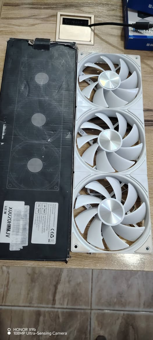 السلام عليكم
غراض للبيع
▫️فانات 3 إدخال وحده إخراج سعر الوحده 6 الف
▫️كيبل RGB للكارت يصير فوك الكيبل الأساسي فقط اضائه ما يأثر ع الاداء 20 الف
▫️كت فانات بدون RGB ▫️كيبل بور واحد تخلص من هوسه الوايرات 25 شامل التوصيل
▫️نشره طول 15 متر كل 5 وحد وياها القطع لي تتوصل وحده بالثانيه وريموت كنترول هواي مودات بيها ألوانها كلش حلوه سعرها 15 ألف
توصيل موجود
واتس ***********
