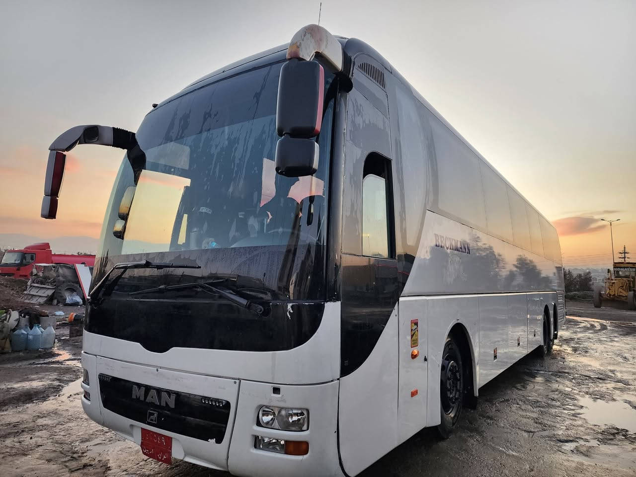 للبيع مان موديل ٢٠١٠ رقم اصولى شيمالى ٥٧ راكب كير٨ عادى محريك ٦ تبريدزعانف/ مكان سليمانيه ***********
