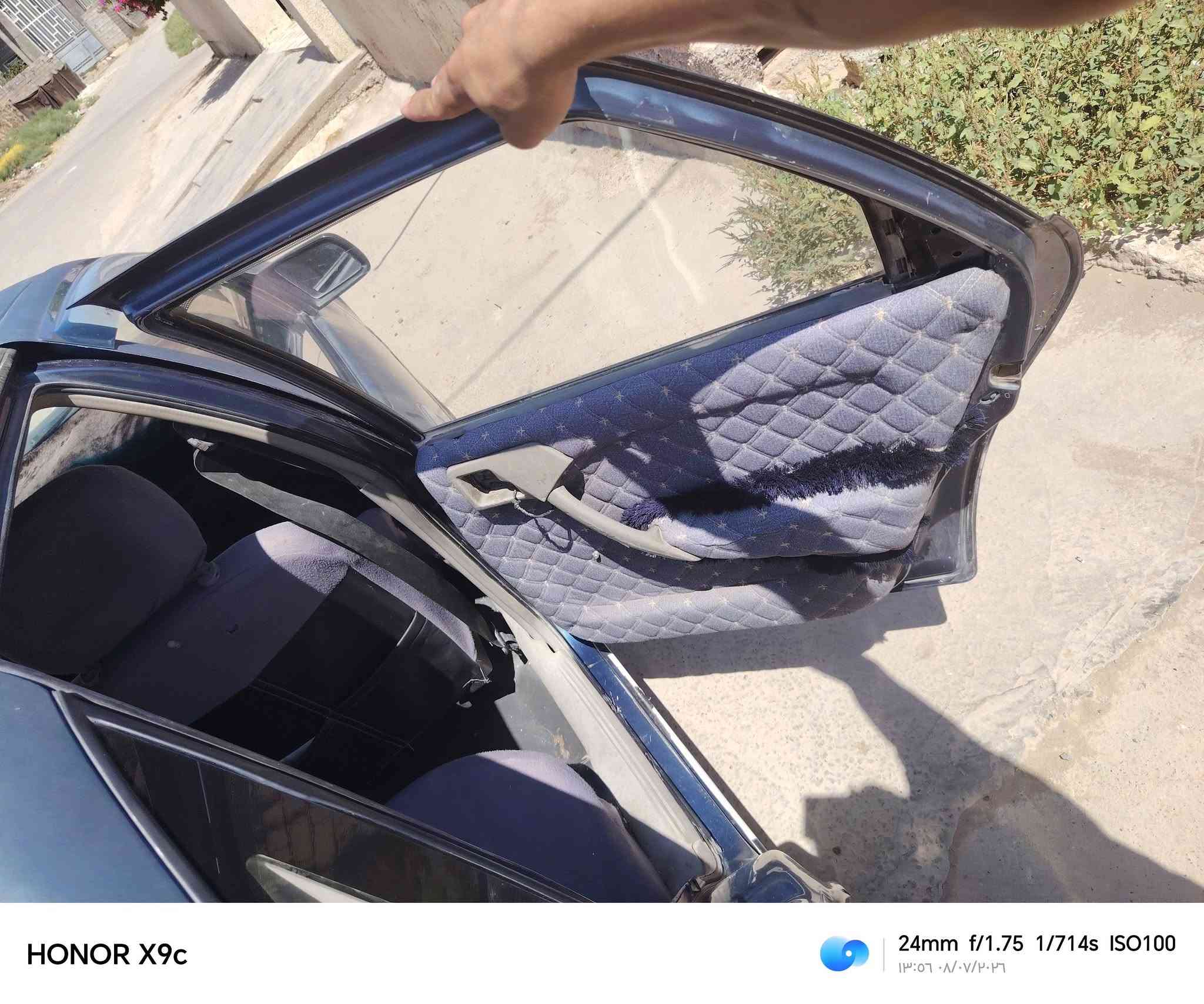 سلام عليكم 
للبيع اوبل فكتره موديل 89
بلاديه بدون صبغ فقط قطعه وحده 
كير مكينه 1800 مكفوله رقم كركوك 
سنويه ساقطه سعر 40 وبيه مجال
***********
