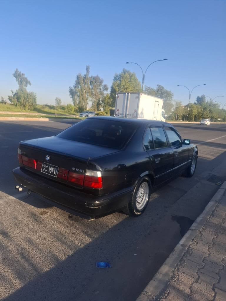 BMW 
مودێل 1994 قەپات مواسفات
توماتیک 4جام کارەبا
تەبرید گەرموسارد مەزبوت
گێرومکینەو تەقەورەقەی بەشەرت
یک جەمپی پیشی هەیە خفیفە بەدەنەکەی گورایە ئارم پلاستیک دهوکە بەشەرتی ئارمو اوەلیات هیج کێشەی نیە سحری 44مجالی برایانە شوین هەولیر  ژمارە موبایل  4878617 أربيل, العراق


**إذا كنت صاحب هذا الإعلان وتريد حذفه لأي سبب، رجاءا أرسل رسالة إلى الدعم الفني**