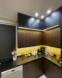 أجمل اللحظات تبدأ من مطبخ جميل تفصيل عصري بأسعار تنافسية تنوع في الأشك...