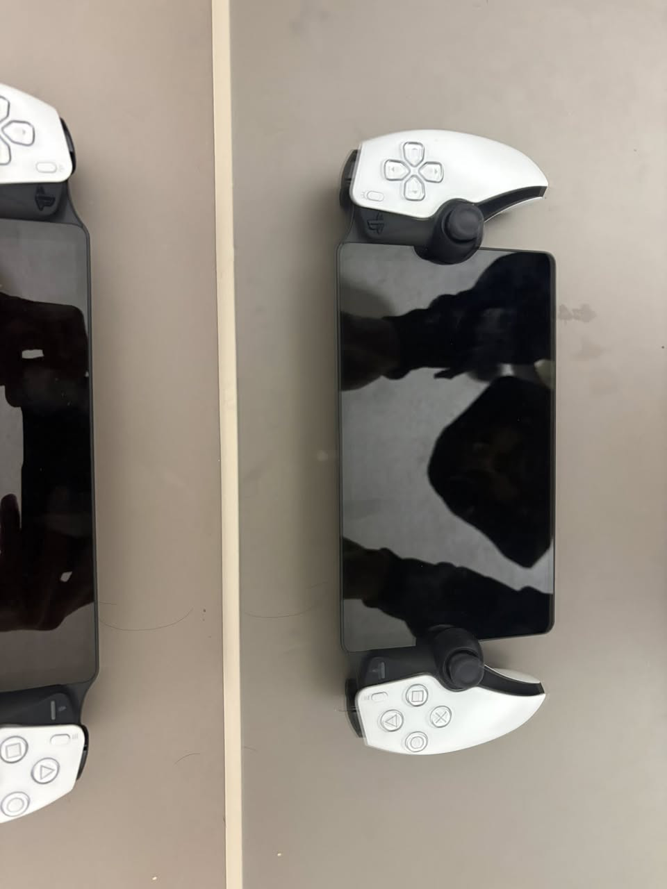 بلي 5 بورتر للبيع ب 335 الف ويا شتراك شهر


**إذا كنت صاحب هذا الإعلان وتريد حذفه لأي سبب، رجاءا أرسل رسالة إلى الدعم الفني**