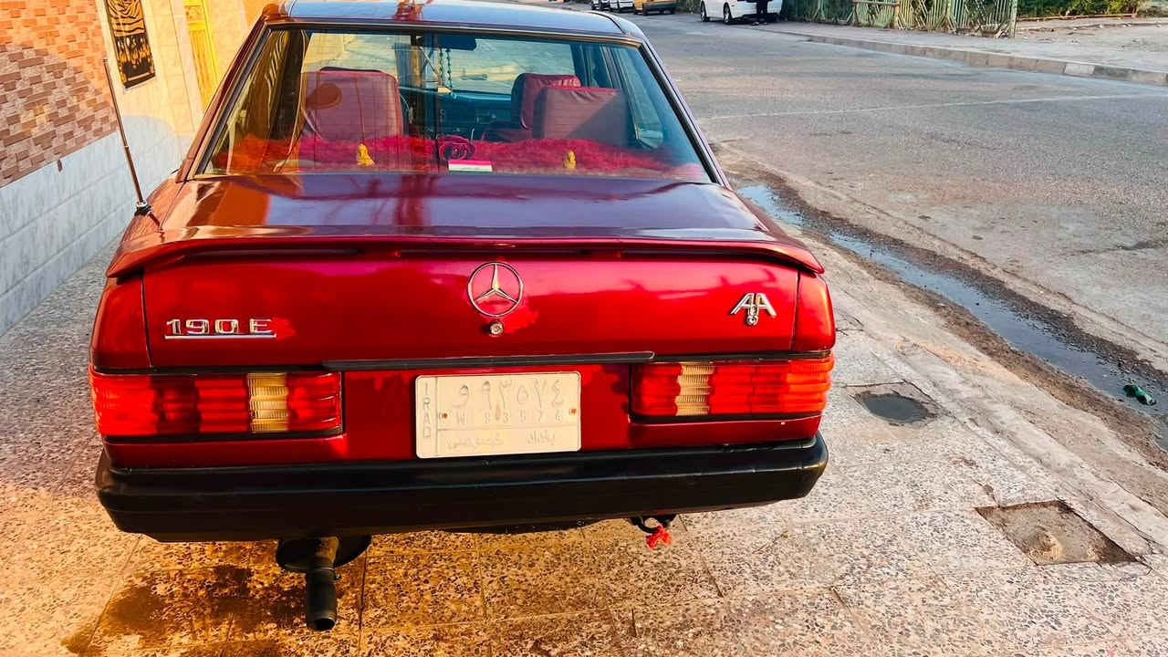 ‏سلام عليكم مرسيدس 190 موديل 90 صبغ جمالية قير محرك بشرط حدادي جديدة نقص سيارة بس تبريد السعر 45 وقابلة للتفاوض راعي السيارة أريد تحويل ثاني يوم سيارة تحول في بغداد سنويا موازي العنوان محافظة ميسان رقم الهاتف***********
