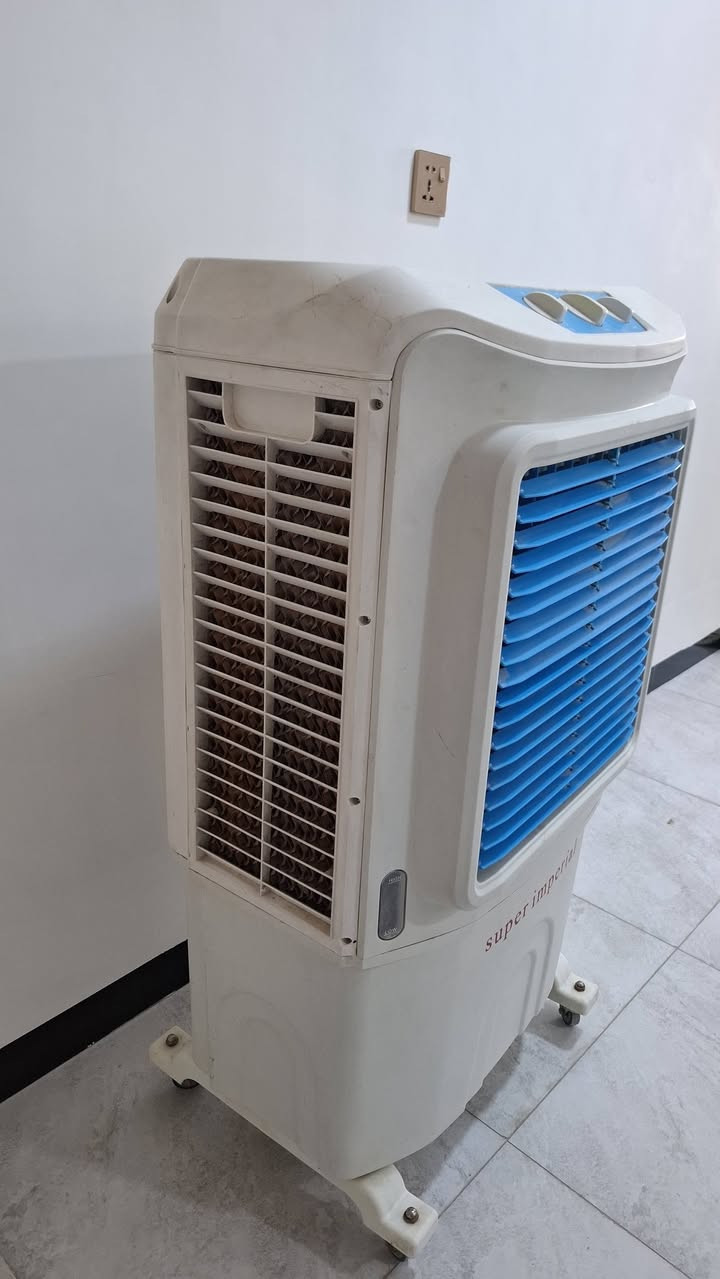 كمفيره نظيفه سعر 70وماطور مي شمجي الاصلي واحد حصان  استعمال شهر واحد ويا بوستر بس البوستر عاطل.سعره 80


**إذا كنت صاحب هذا الإعلان وتريد حذفه لأي سبب، رجاءا أرسل رسالة إلى الدعم الفني**