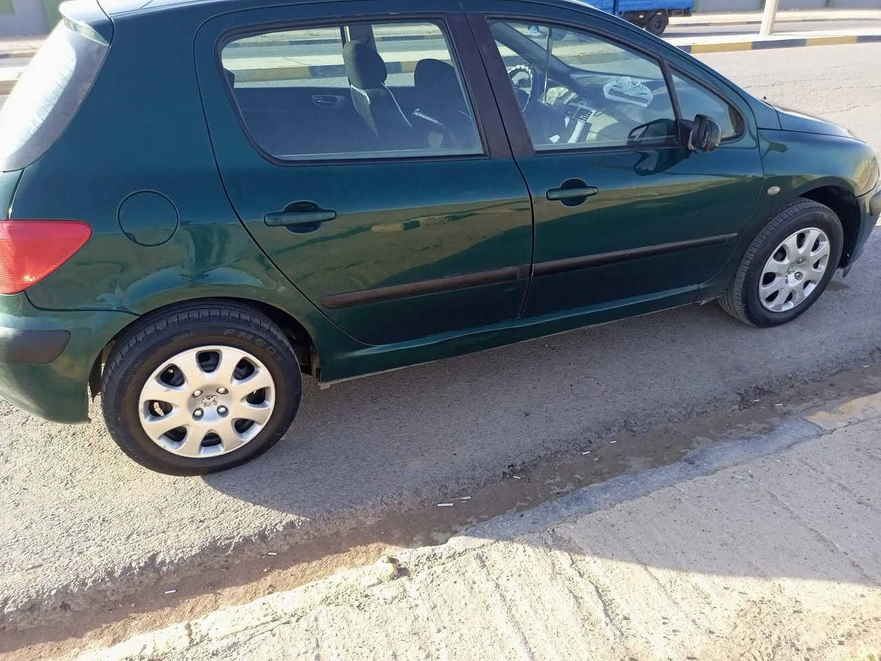 بيجو 307 موديل 2005 رقم مسطرة سنوية لحد 2030 بدون ضرر بدون صبغ بيها تقحيل تبريد ثلج كير ومكينة خير من الله مكانها الموصل / الايمن السعر 47 وبيها مجال
***********
***********
