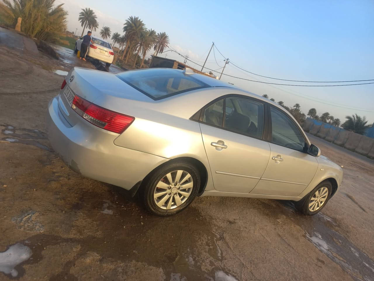 السلام عليكم سوناته مديل 6البيع مكينه وكير وكهرباهيات وتخم تاير وحداديه وره وكدام كفاله المكان النجف الحريه السعر 95وبيه مجال الشراي *********** غير متوجد عل فيس اتصل عل رقم
