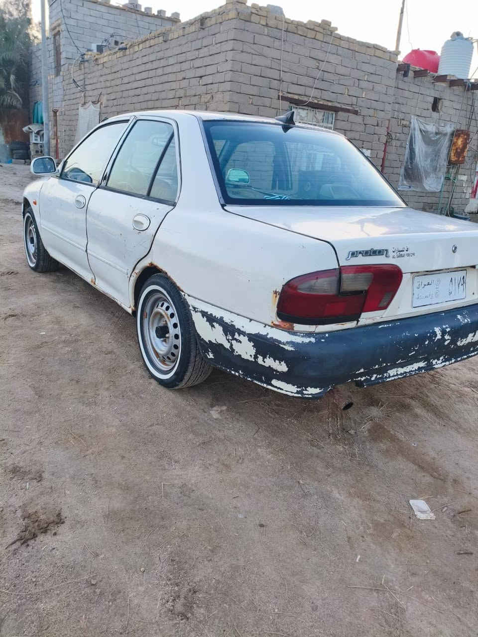 بروتون مديل 2002
سنويته موجوده فقط مكاتبه بيه بدون راعي 
مكينه وكير  تخم تاير جدد حداديه نص عمر مكني الناصريه  علفيس مامتواجدلستفسار اتصل***********سعره 20وبه مجال
