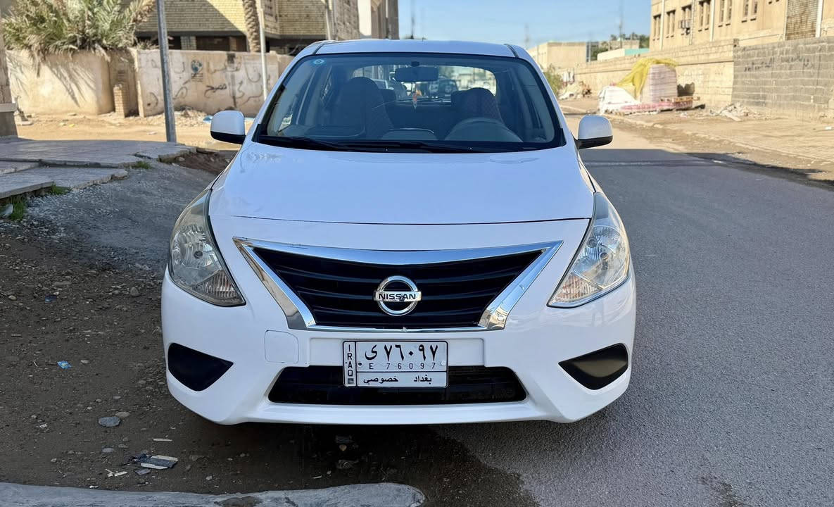 السلام عليكم سني موديل 2021 نضيفه جدا استخدام شخصي ماشيه 55 لوك امانه كير محرك تبريد تخم تاير حداديه كله جديد بيه مكانين بارد جدا بسيط وبيه كم رصعه السونار مرفق مع الصور للتواصل 
***********
