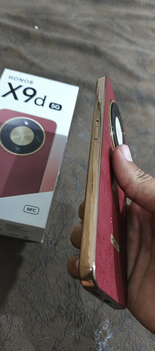 السلام عليكم مرخصت الادمن 
شباب Honor x9d ذاكره 256 عشوائيه 24 (12+12) 
جهاز جديد ما متعوب بس هاي الضربه الي فوك ما مأثره عله اي شي جهاز جديد كامل ملحقاته ببجي 90 فريم بطاريه 8300 خير من الله ابحث عليه وشوف مواصفاته شاحنه كارتون كله موجود اريده بس مراوس انتبه مراوس بس الي يكول سعر ما ارد عليه مكاني مكاني بغداد شهداء العبيدي


**إذا كنت صاحب هذا الإعلان وتريد حذفه لأي سبب، رجاءا أرسل رسالة إلى الدعم الفني**