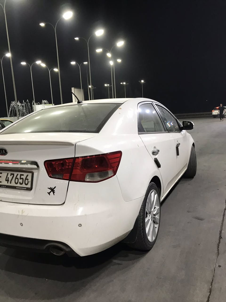 سلام عليكم كيه سيراتو موديل ١٢ فول مصفات عده لفتحه ولبصمه تحمات ستيرن اشاير بل مري شفتات 
بيها هواي تفاصيل رقم اربيل بسمي   
لسعر ١١٠ بيها مجال بصيط ***********
