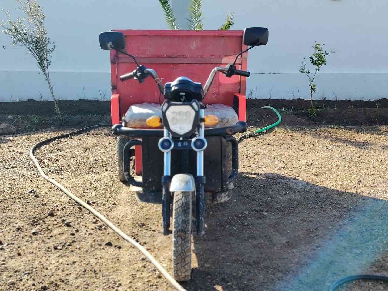 سلام عليكم ستوته شحن بعدهي جديده بطاريات ع فحص الانبار الصكلاويه البشجل رقم***********
