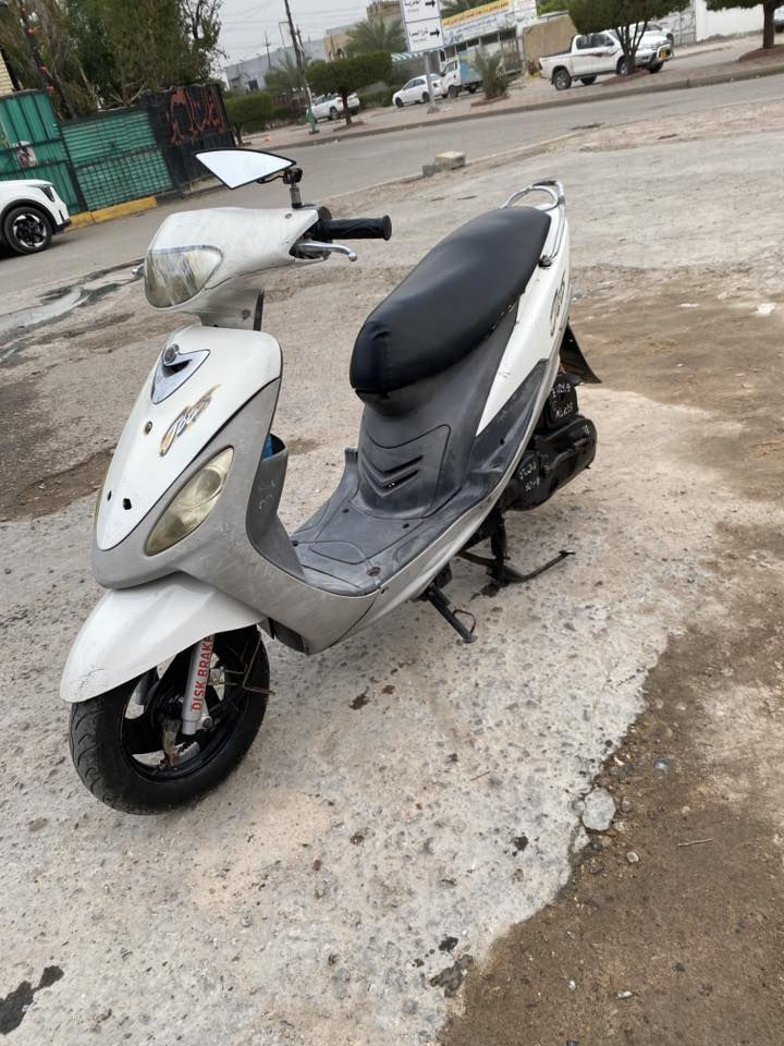 السلام عليكم دراجه منغولي سرعه ١٢٠ للبيع الدراجه على وضع الرمبه صارله ٦اشهر نازله رمبه كله شغاله وبلاد كفاله عامه السعر ٥٥٠ الرقم *********** المكان حي الجهاد
