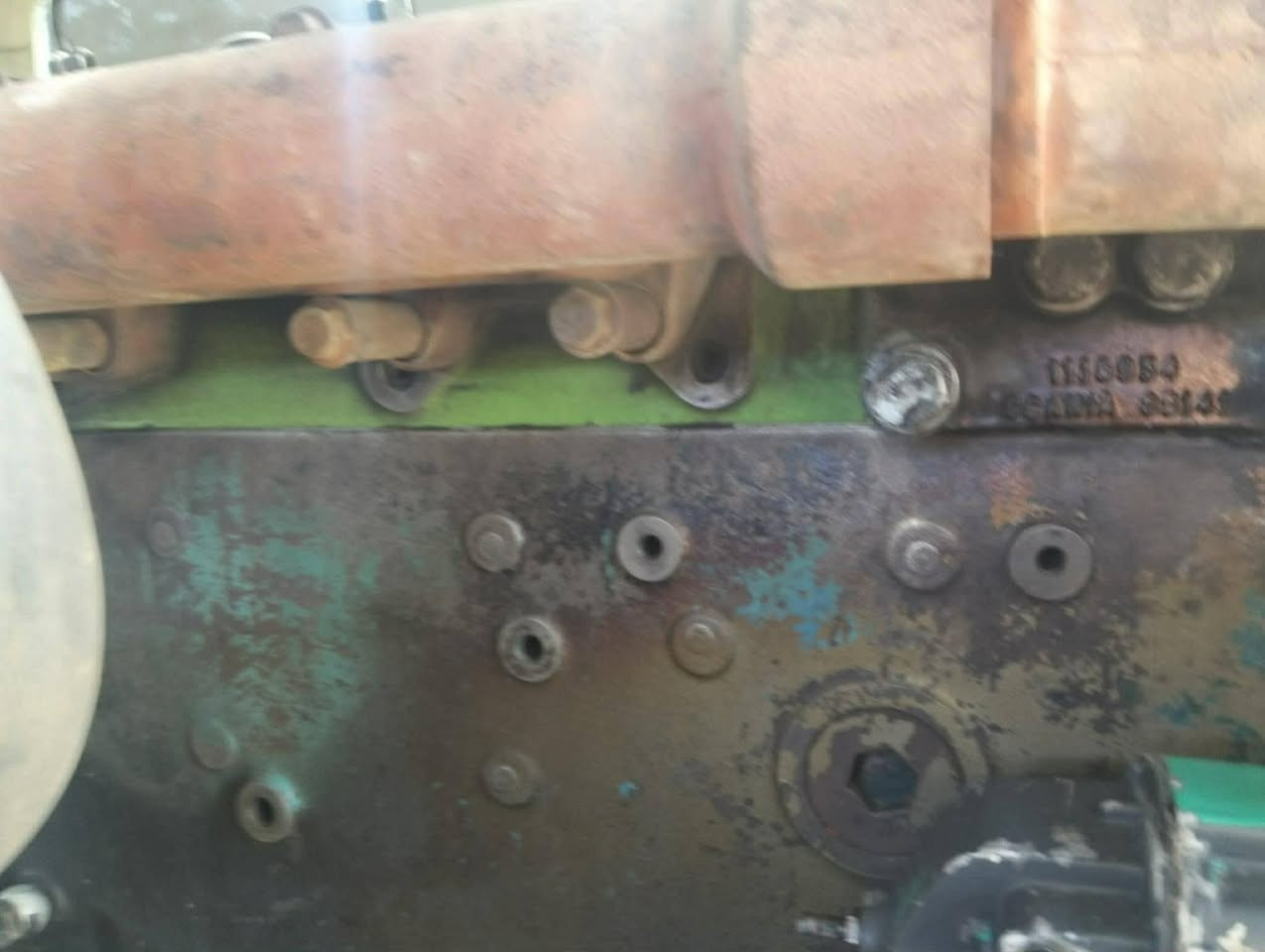 مولدة اسكانيا 113بم88جديد استندر كاطعة كرنك وتشتغل حالين راس التوليد 350كيفي ابيع هيج العنوان كوت انوار الصدر ***********  ***********٠
