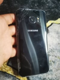 يالله ايبادات نقالات موبايلات كلشي المهم ينباعن فحم لين بيهن نقص او بط...