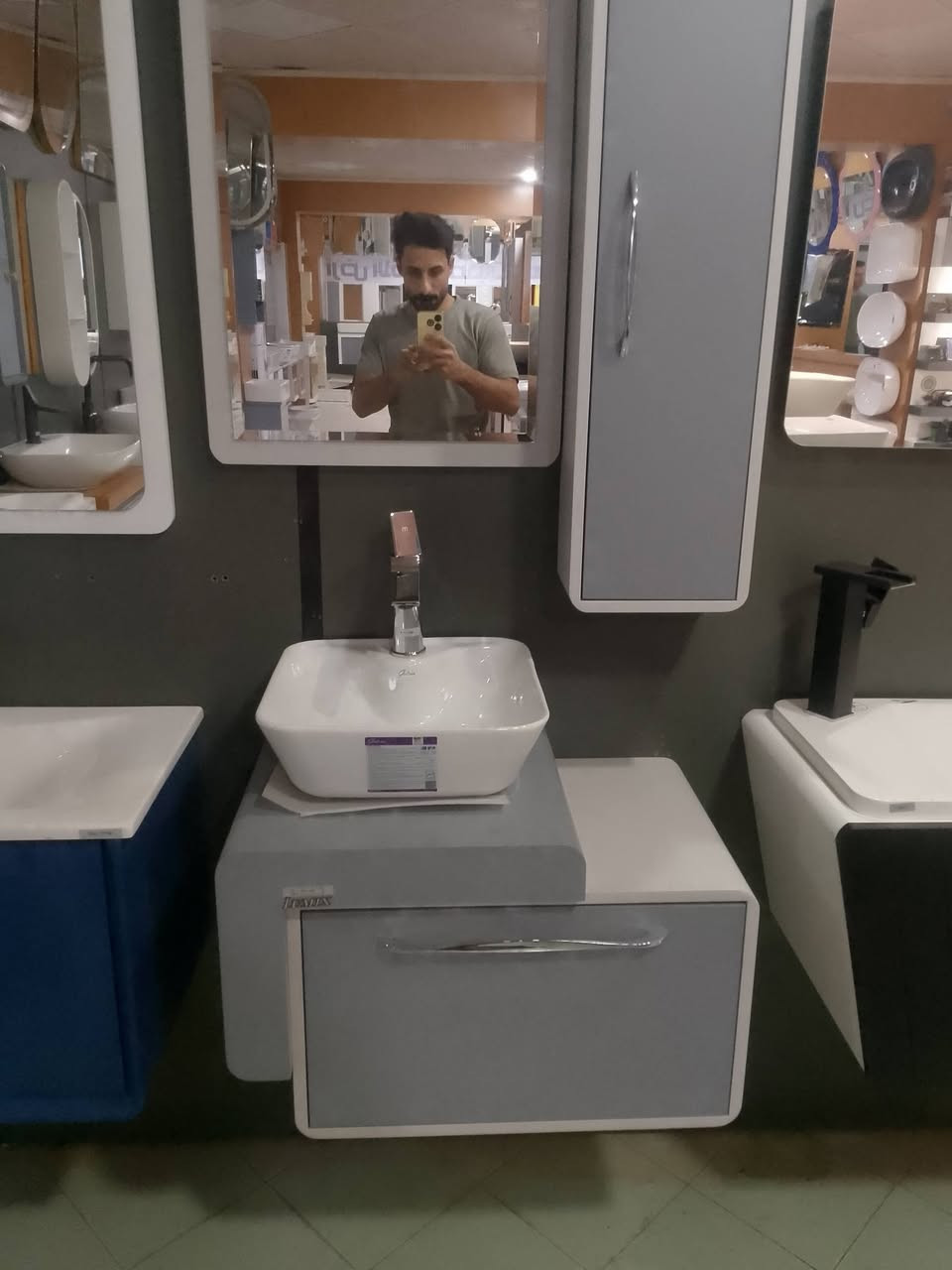 اللهم صل على محمد وال محمد
تأسيس ماء ومجاري حديث وكلاسيكي    ***********الاتصال او مراسله الصفحه استلم مجمعات سكنيه
