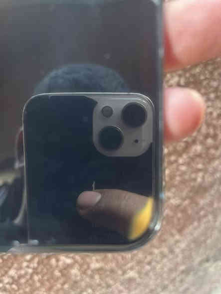 السلام عليكم ايفون13برو ماكس ذاكره 256بطاريه 78بلاديه جهاز كلشي ما مبدلي بي هاذ الخط من زمان لا ماشي ولا مثر بي مكاني بغداد مشتل سعر450
رقم***********
