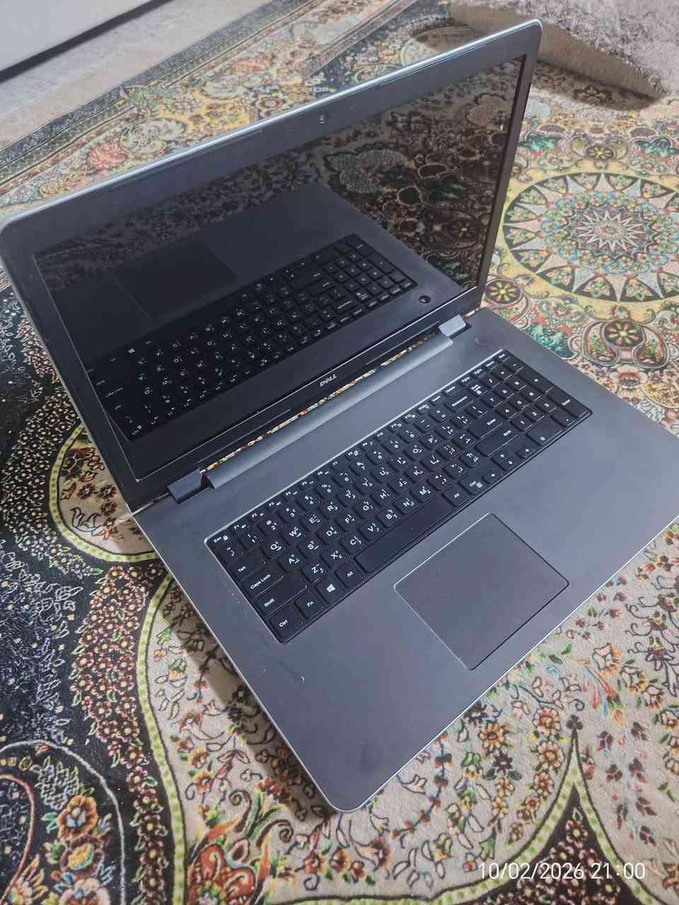 سلام عليكم خوان لابتوب DELL جيل 6 للبيع او المراوس
 لابتوب شوفه عينك نضافه 90% بلميه وممستخدم قليل
حجم شاشه 17 انش وباقي مواصفاته نهايه الصور
سعر  250
للاستفسار ***********
🚧اخوان ممتواجد عل فيسس🚧
